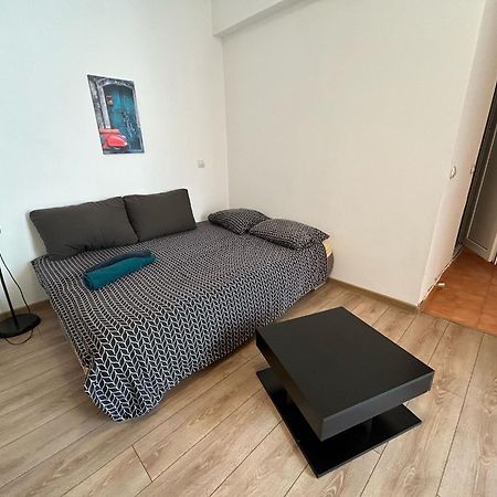 Magheru City Center Studio Apartment Bucureşti Ngoại thất bức ảnh